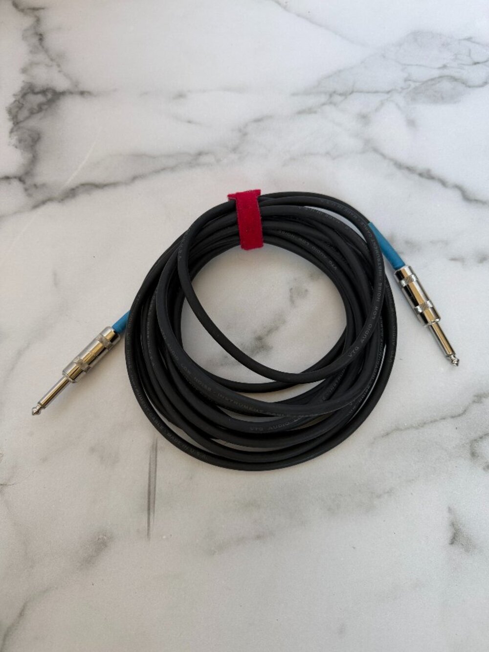 Neutrik VTG Audio 1/4" Instrument Cable Made in USA Black EG186 18.5-foot - Picture 1 of 6
